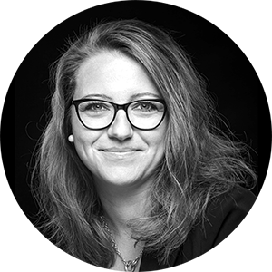 En person med langt hår